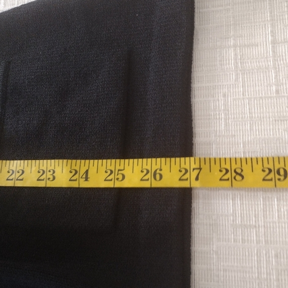 VGC Black St John Basics Zip Cardigan Gold Buttons Pockets Sweater Knit Size 8 - Picture 8 of 8